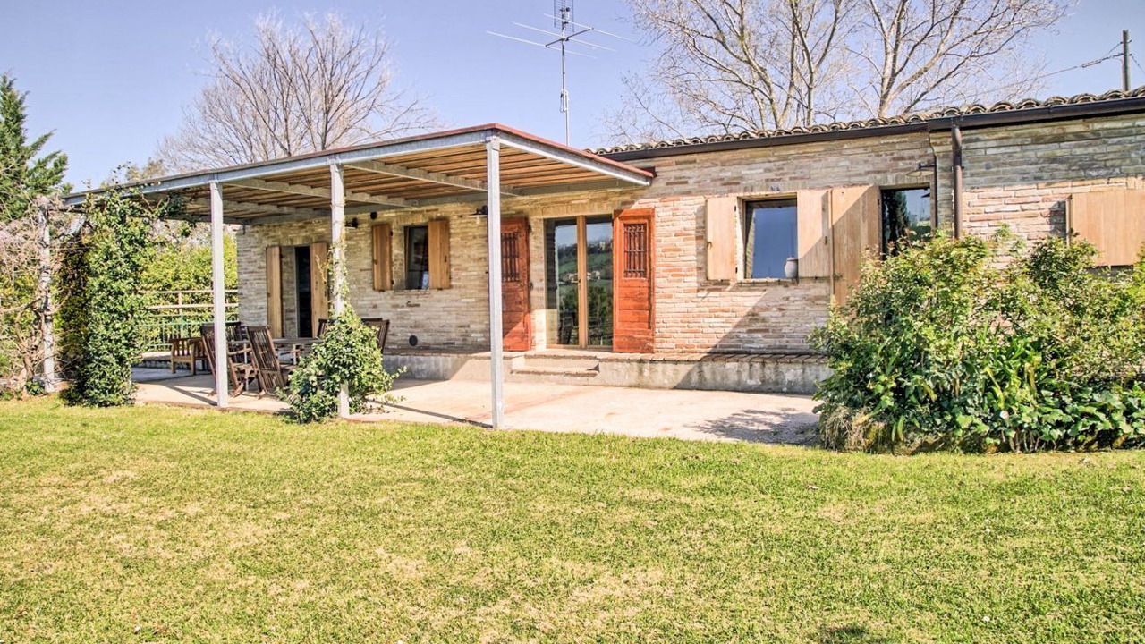 Photo of Outdoor in Ostra