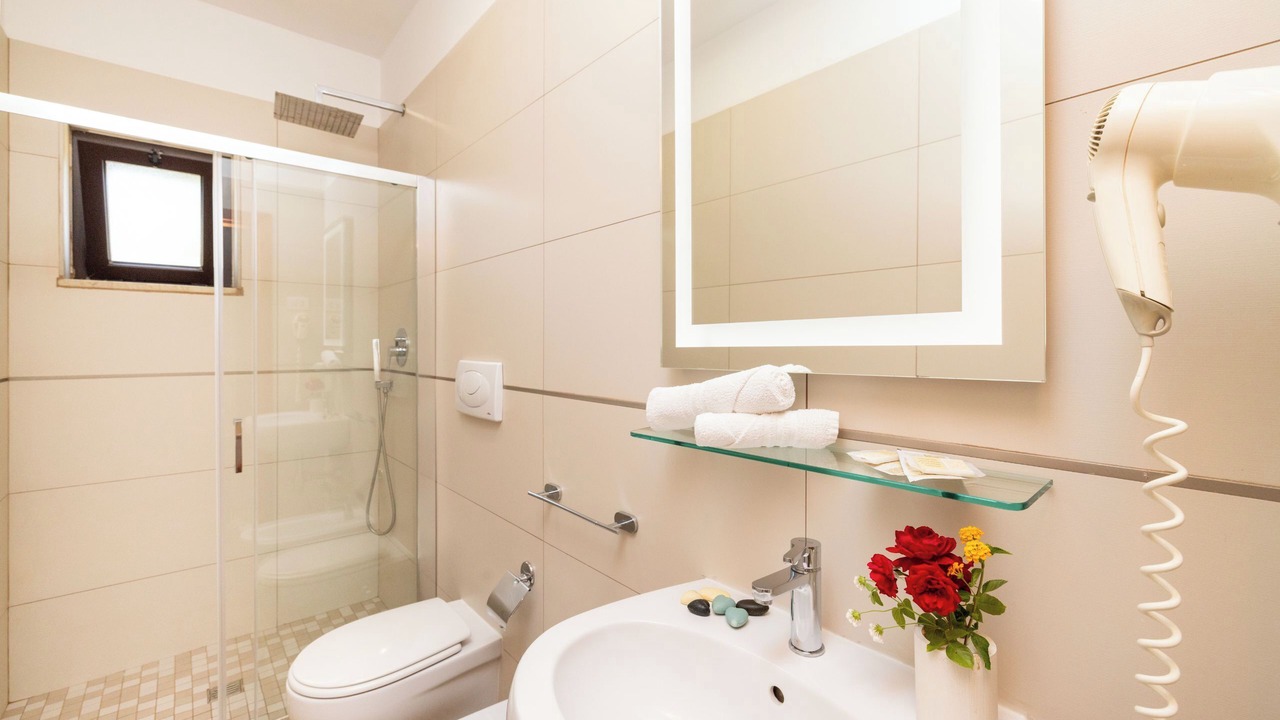 Photo of Bathroom in Chiesiola