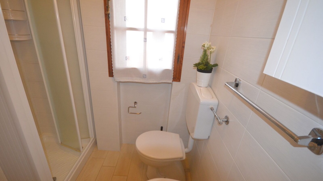 Photo of Bathroom in Lido delle Nazioni