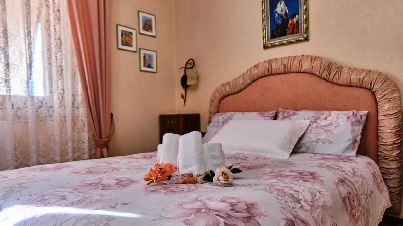 Photo of Bedroom in Donoratico