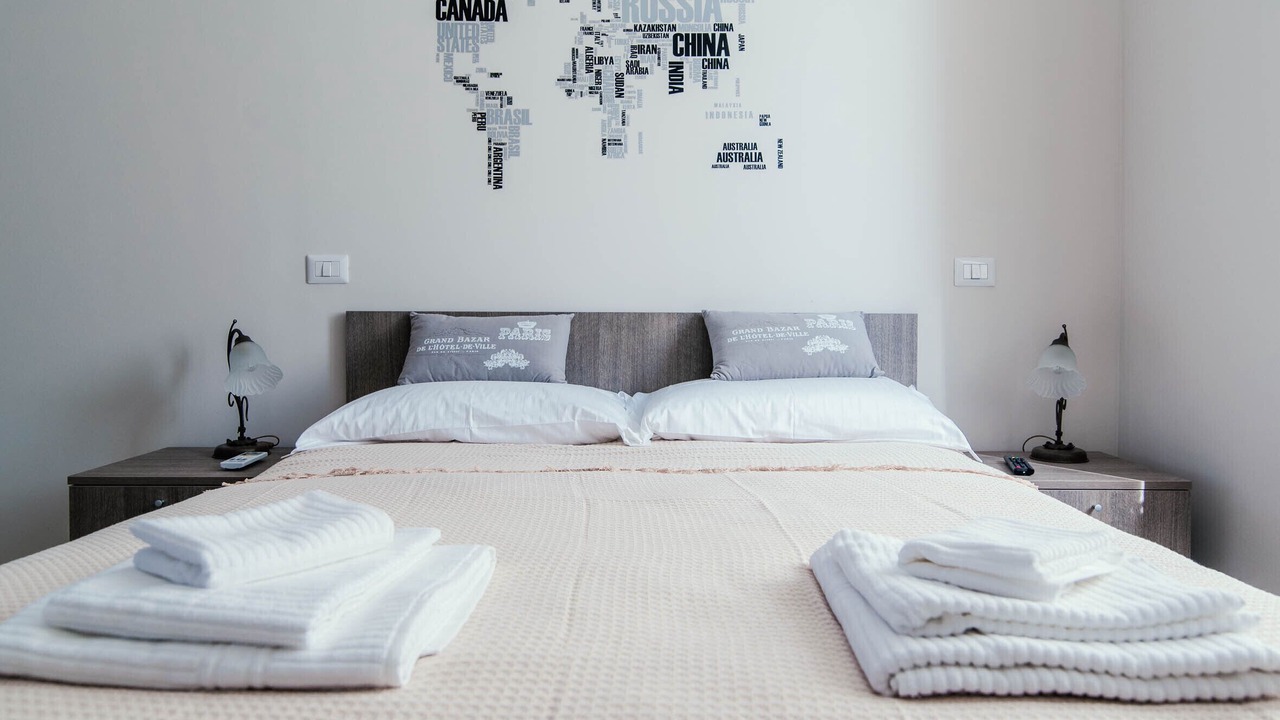 Photo of Bedroom in Como
