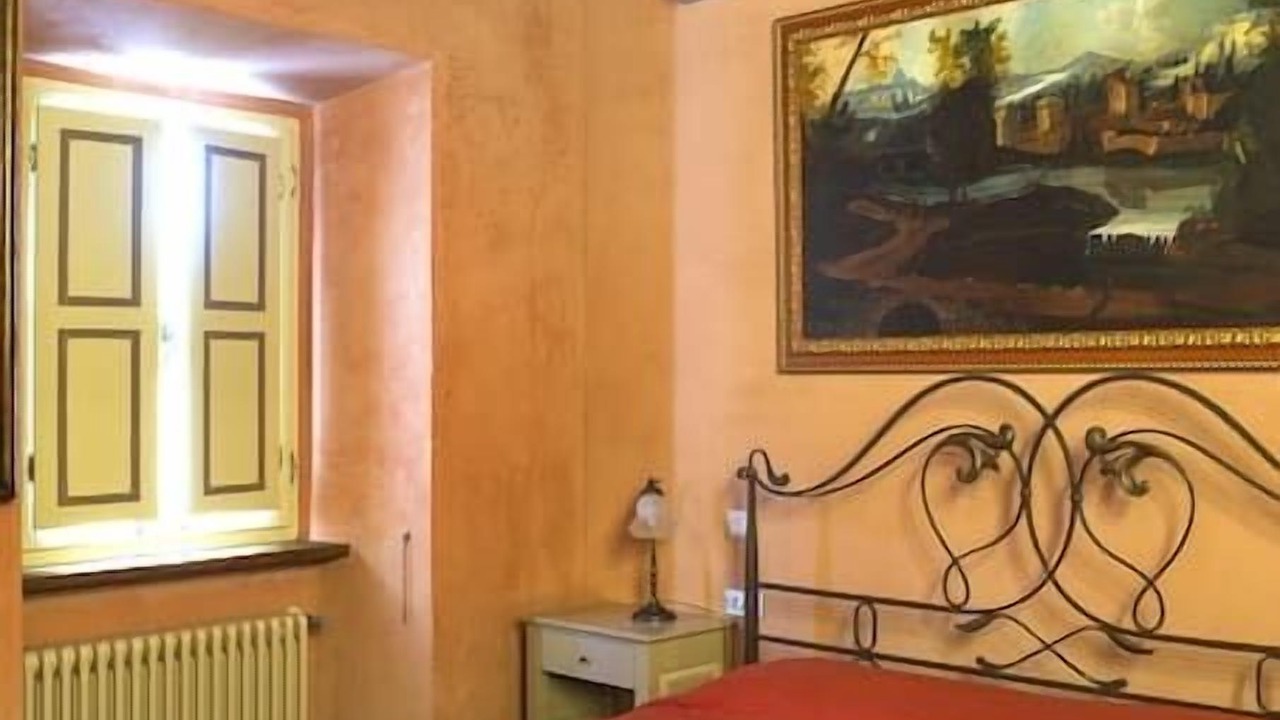 Photo of Bedroom in Pontremoli