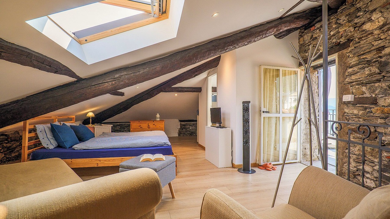 Photo of Bedroom in Cannobio
