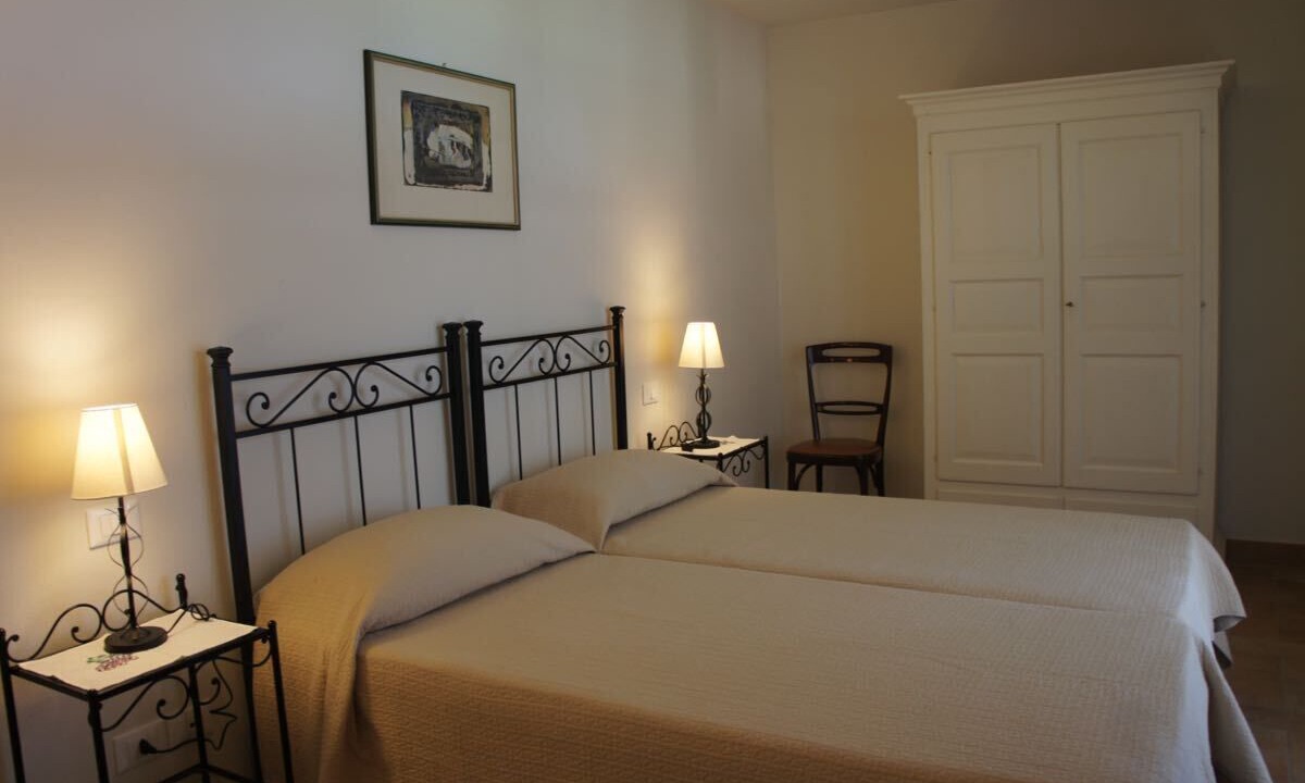 Photo of Bedroom in Castel di Mezzo