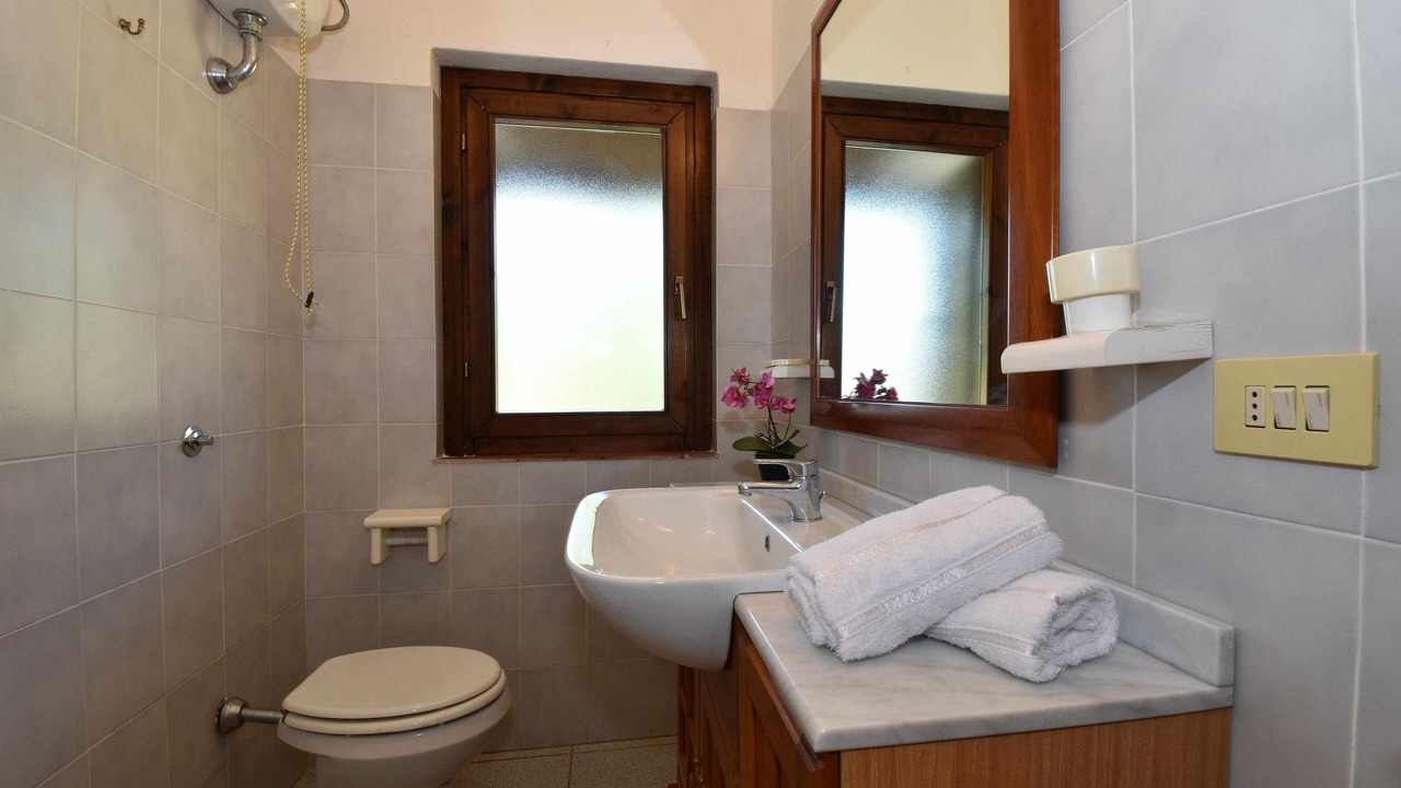 Photo of Bathroom in Rena Majore