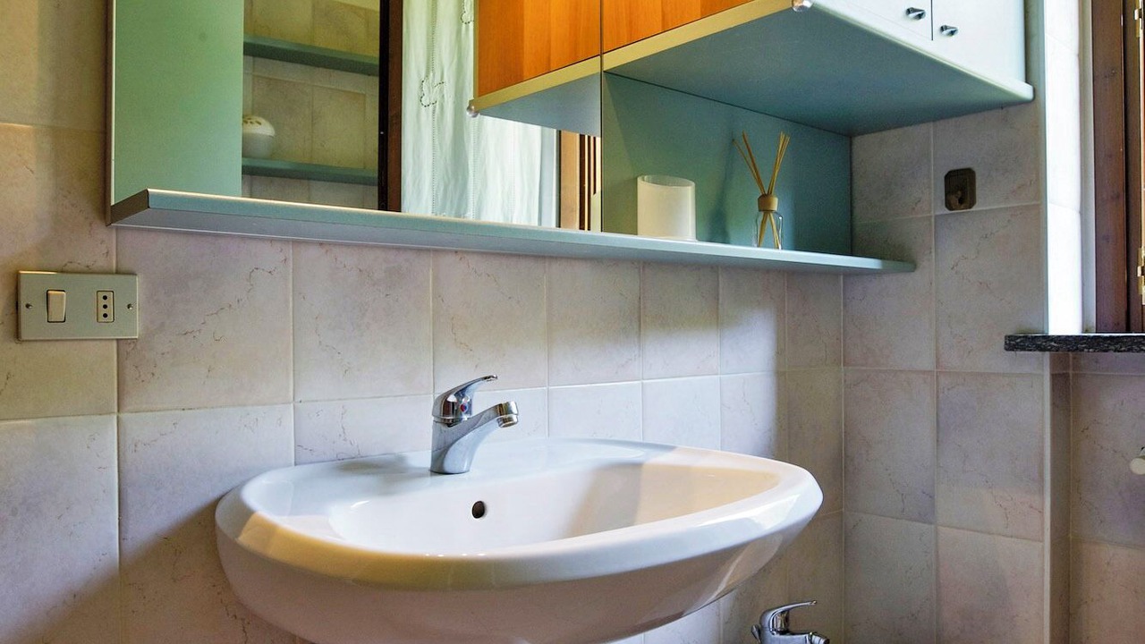 Photo of Bathroom in Maccagno con Pino e Veddasca