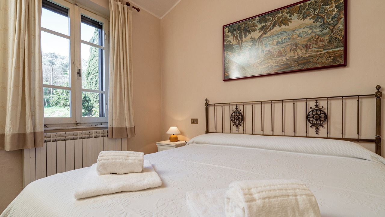 Photo of Bedroom in Todi