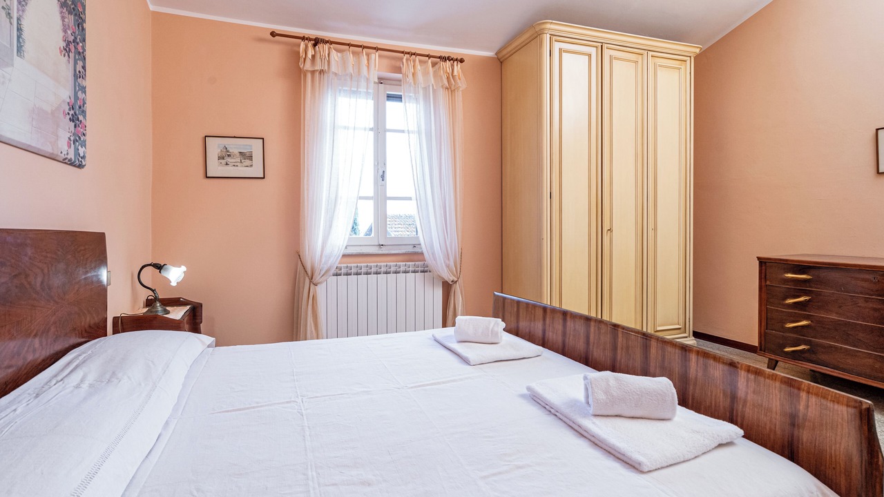 Photo of Bedroom in Todi