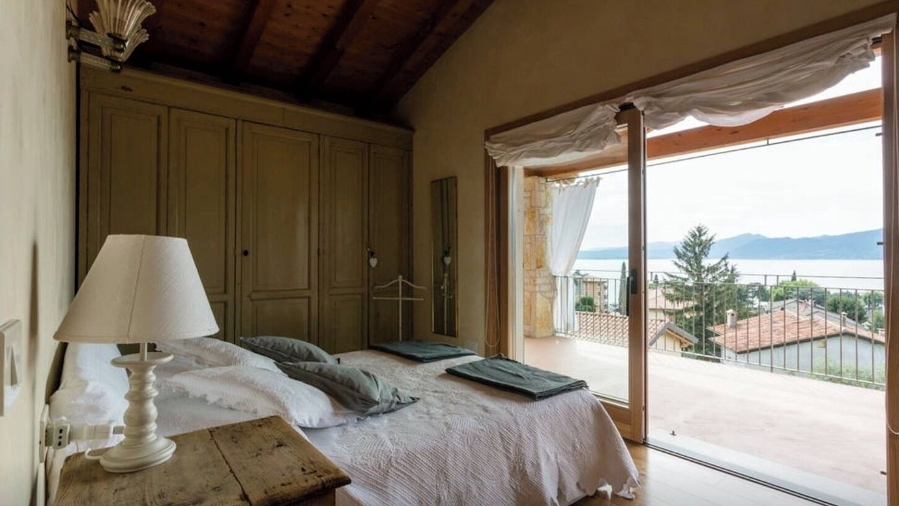 Photo of Bedroom in Torri del Benaco