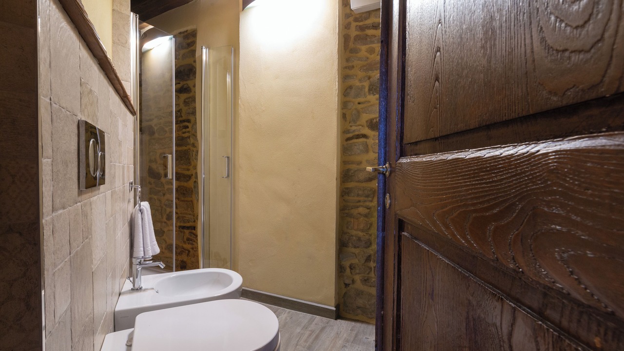 Photo of Bathroom in Raggiolo