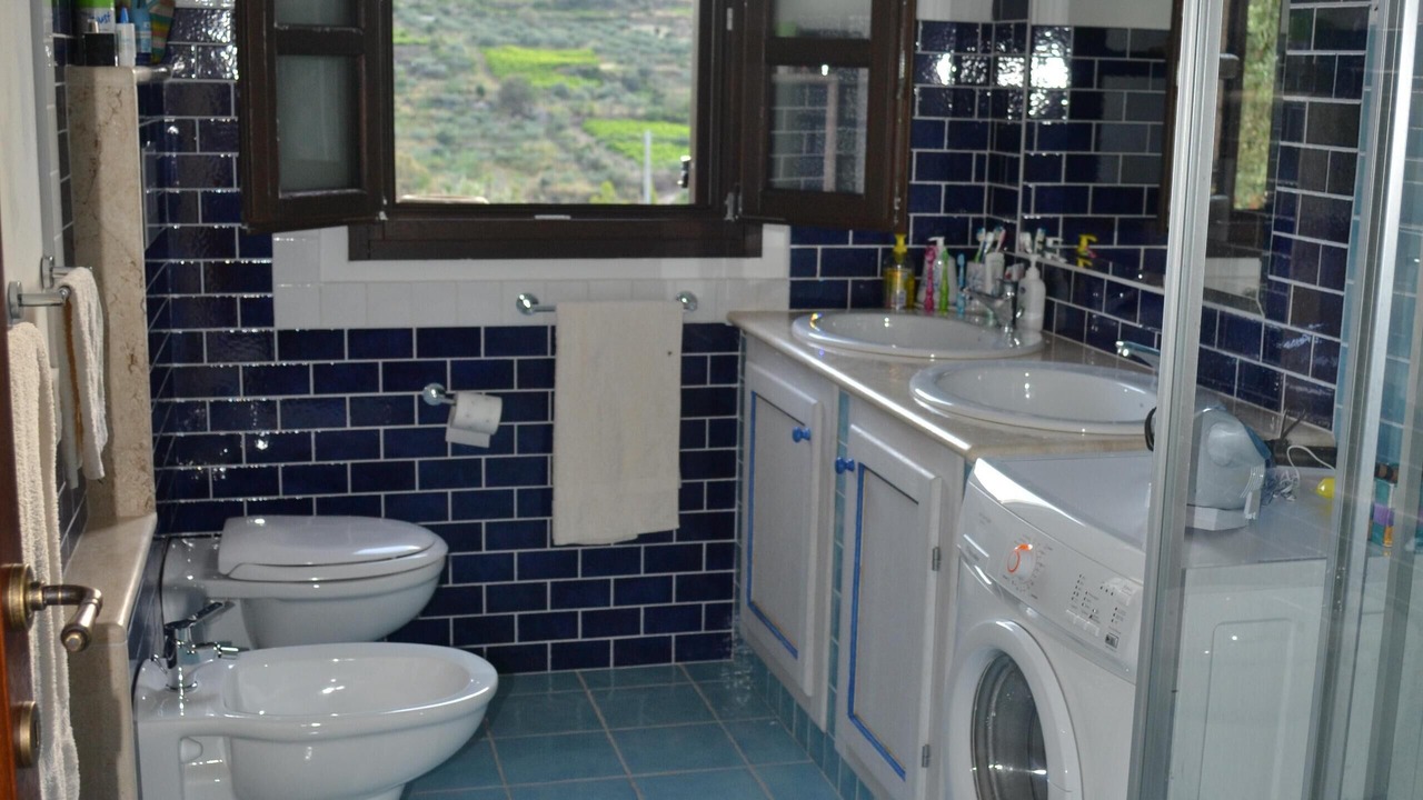 Photo of Bathroom in Dorgali