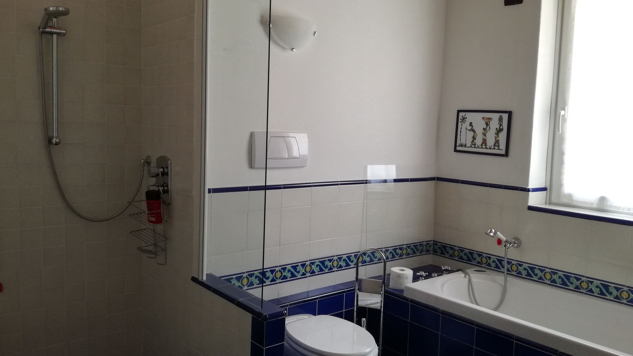 Photo of Bathroom in Arco