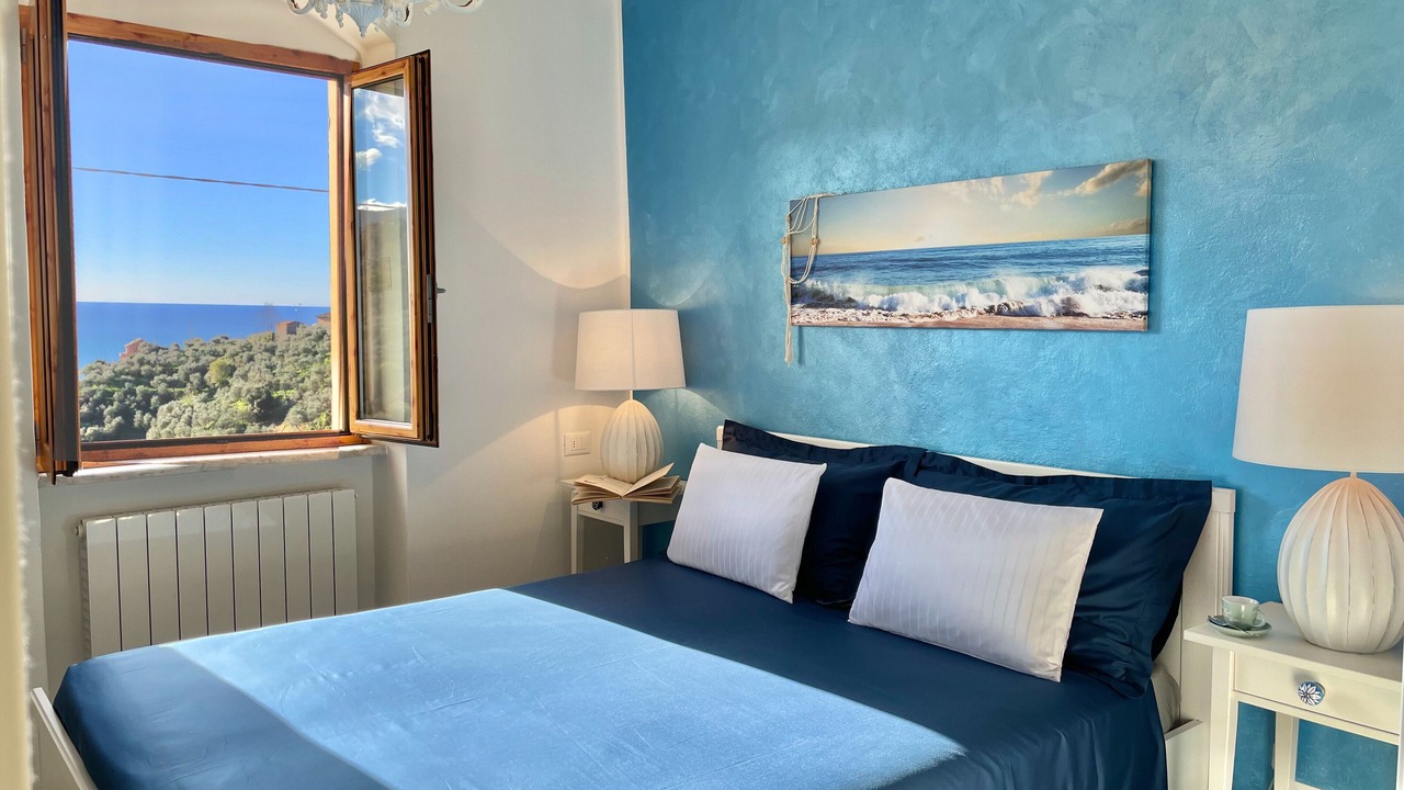 Photo of Bedroom in Moneglia