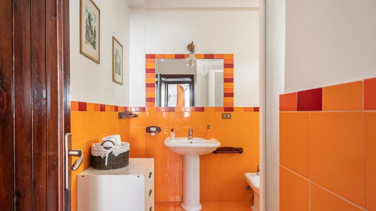 Photo of Bathroom in Addaura