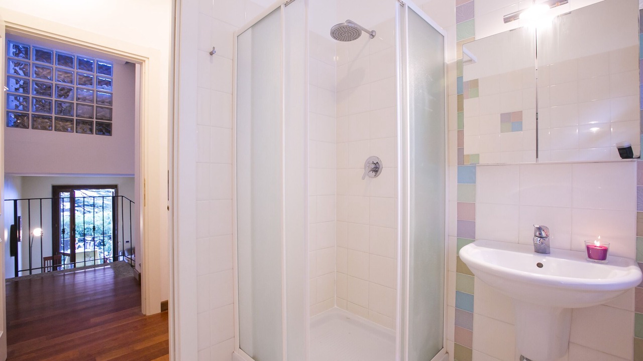 Photo of Bathroom in Laglio