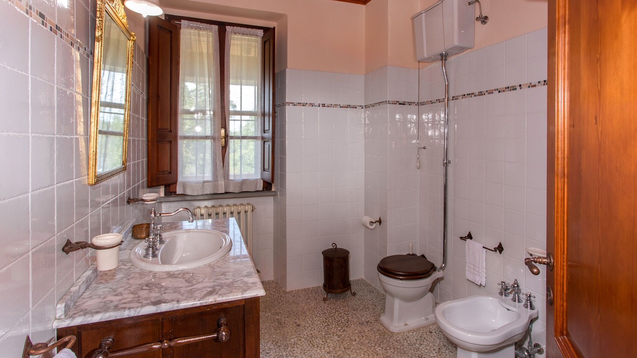 Photo of Bathroom in Old Town