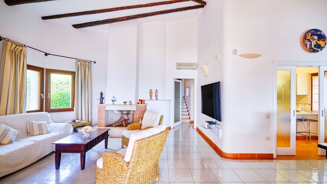 Photo of Livingroom in Capitana