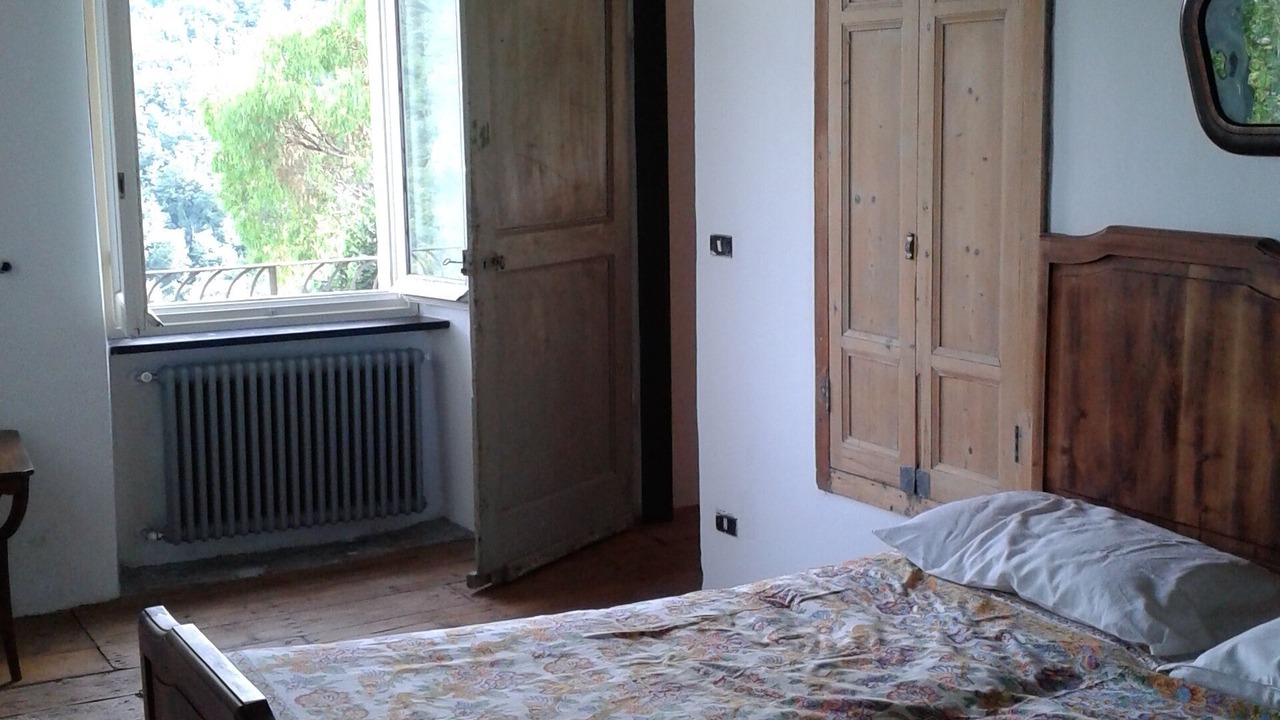 Photo of Bedroom in San Colombano Certenoli
