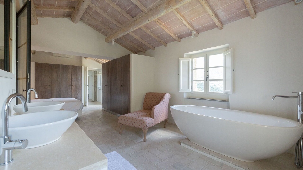 Photo of Bathroom in San Pietro a Cegliolo