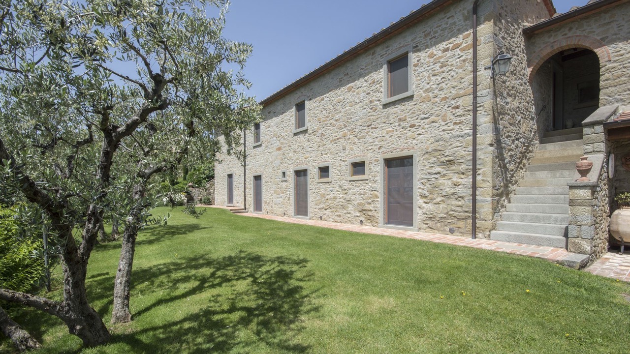 Photo of Outdoor in Camucia