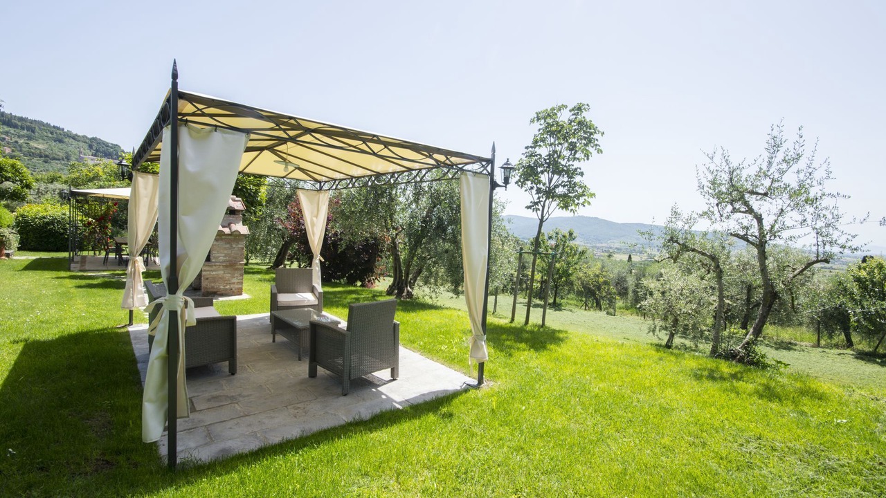 Photo of Outdoor in Camucia