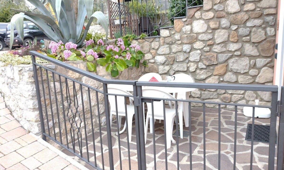 Photo of Outdoor in Assenza