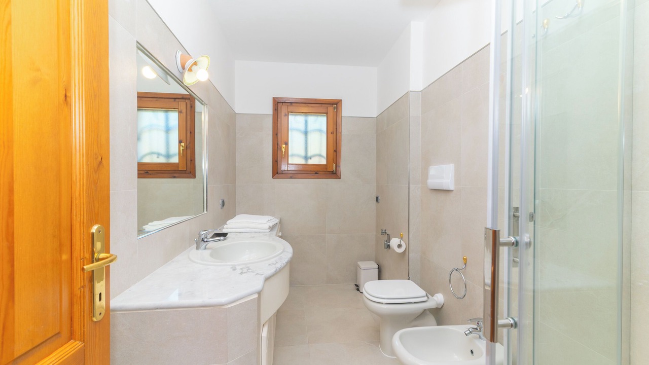 Photo of Bathroom in Luddui