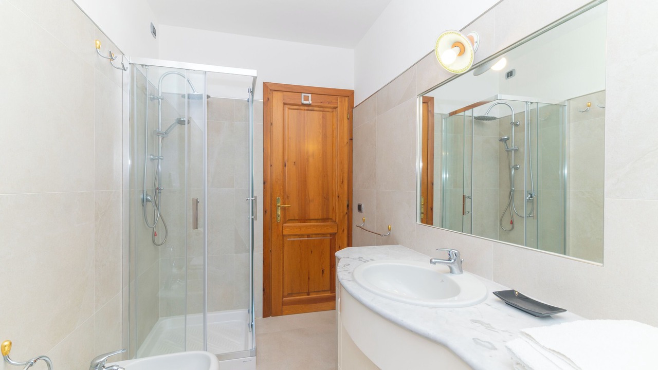 Photo of Bathroom in Luddui