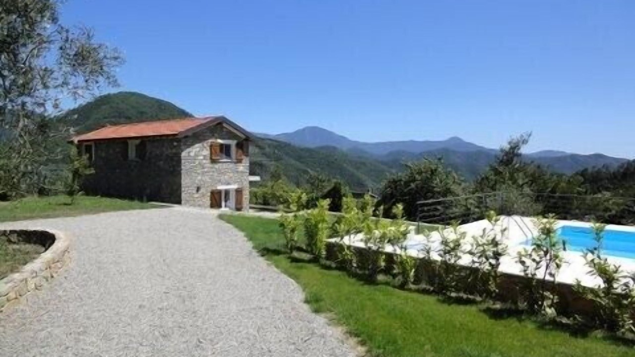 Photo of Outdoor in Pigna