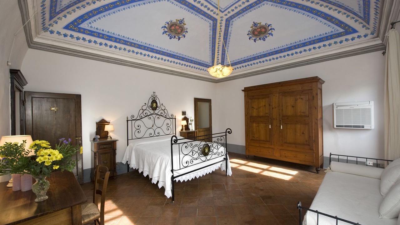 Photo of Bedroom in Volterra