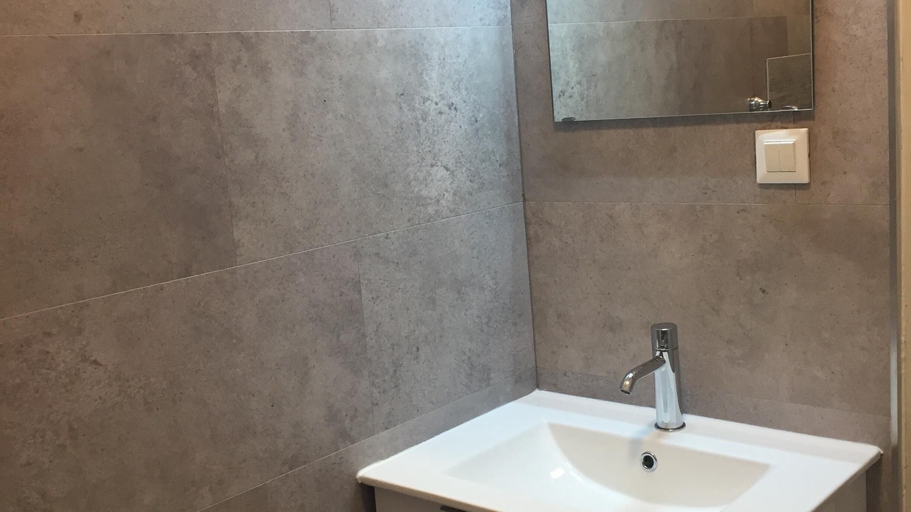 Photo of Bathroom in Faro