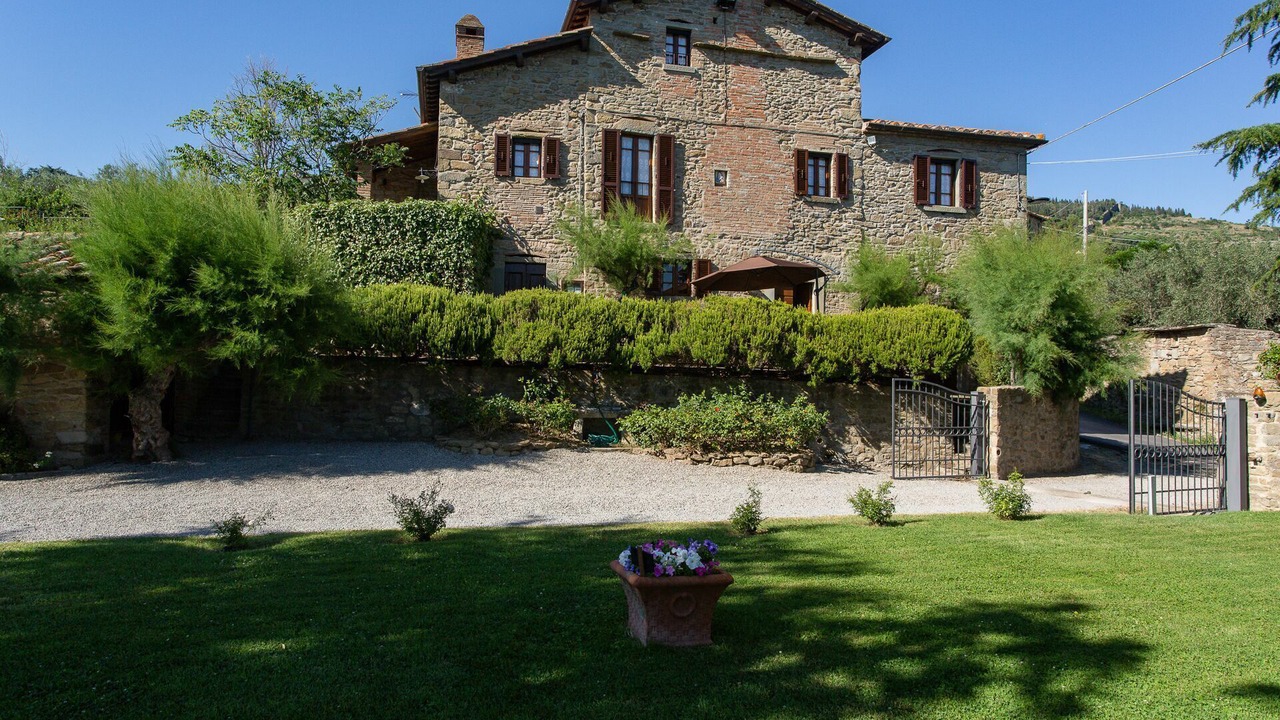 Photo of Outdoor in Camucia