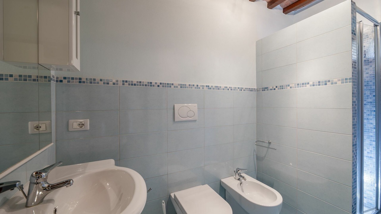 Photo of Bathroom in Camucia
