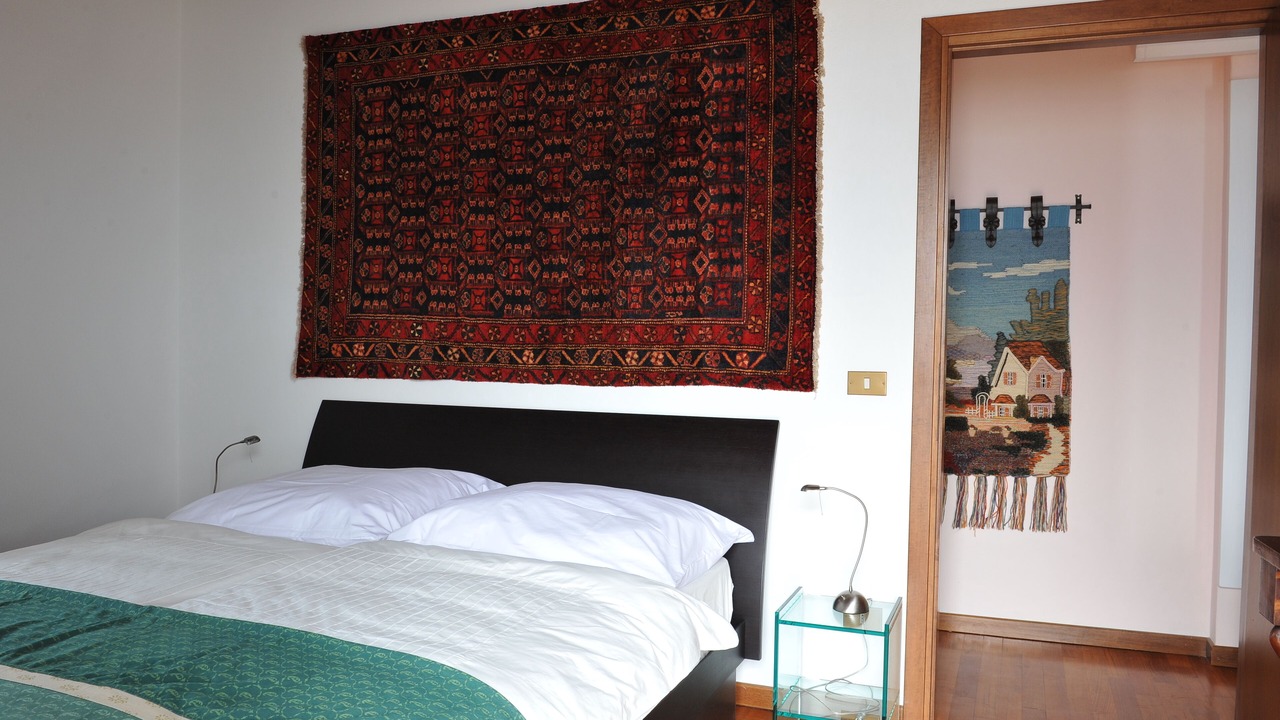 Photo of Bedroom in Calozzo