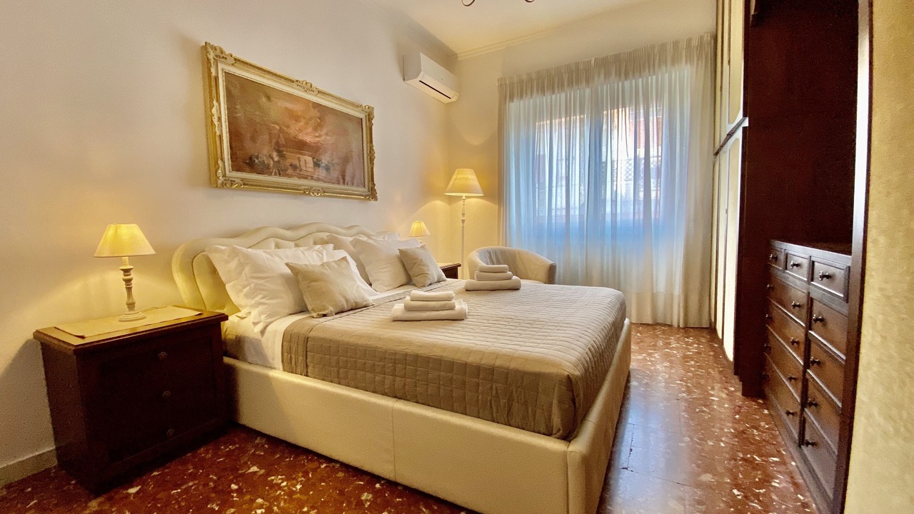 Photo of Bedroom in Quartiere XIII Aurelio