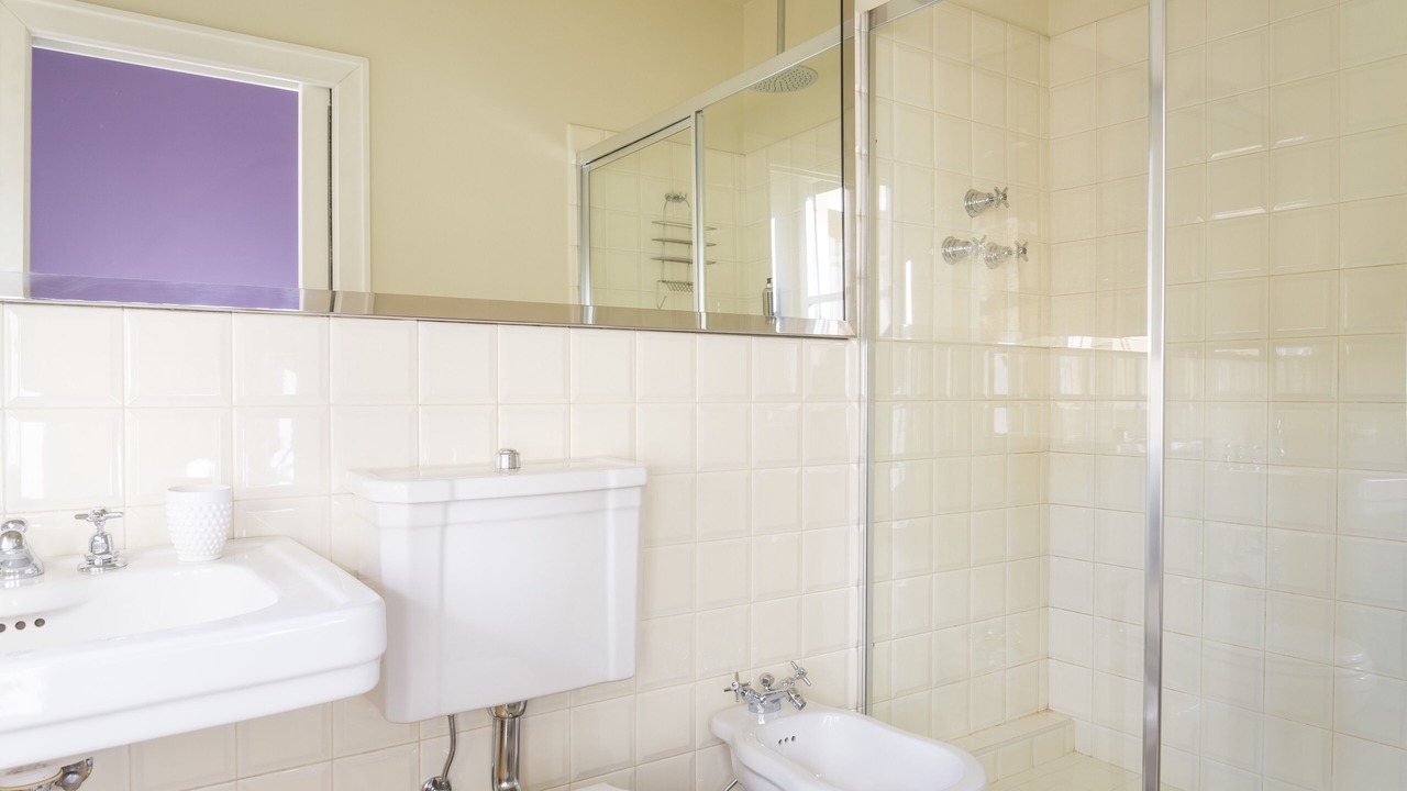 Photo of Bathroom in Central Station