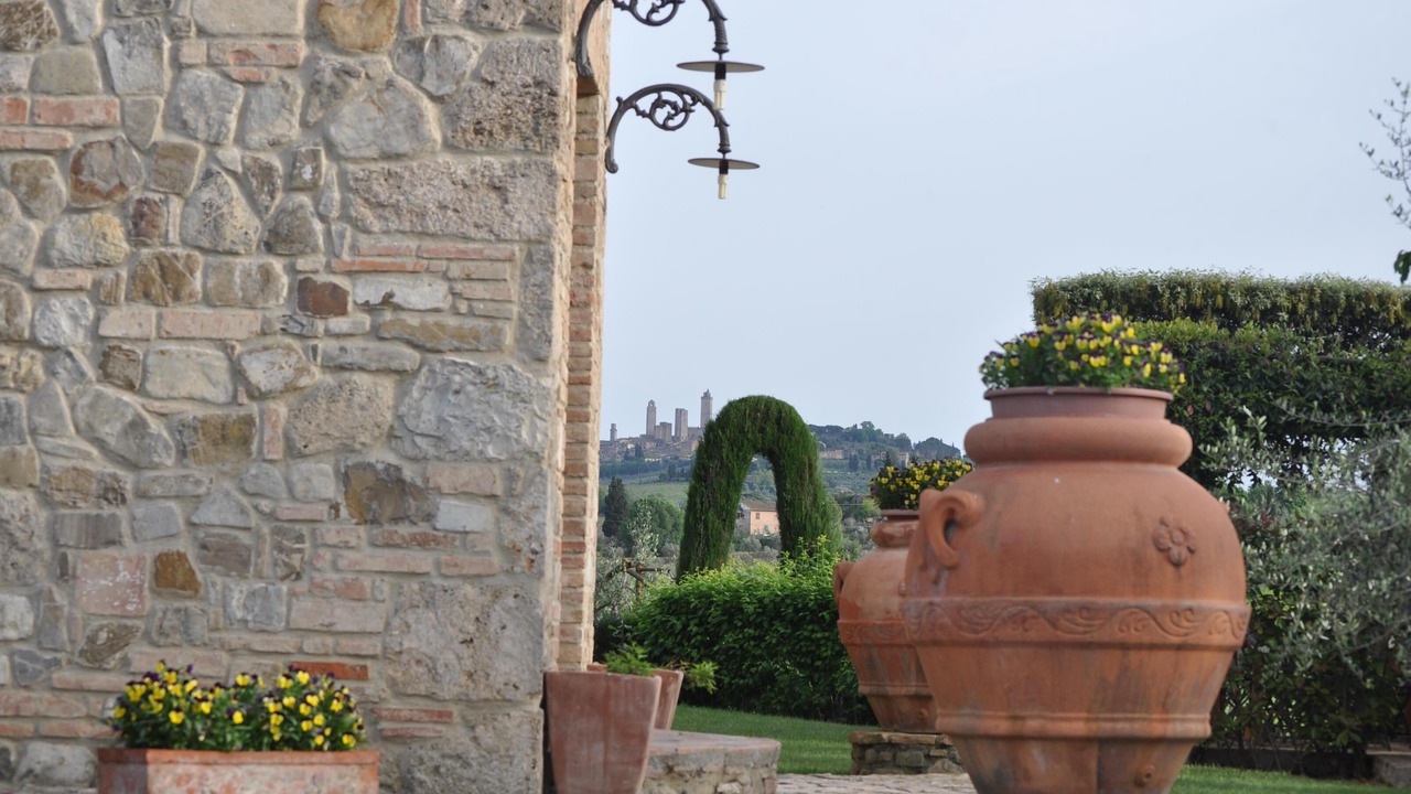 Photo of Outdoor in San Gimignano City Centre