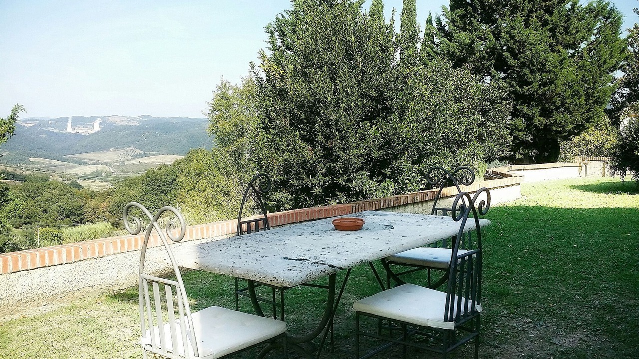 Photo of Patio Balcony in Castelnuovo di Val di Cecina