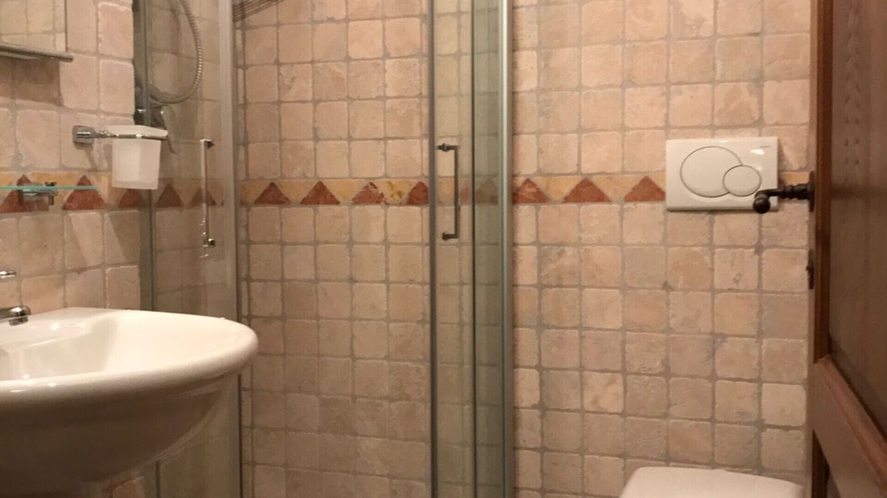 Photo of Bathroom in Todi