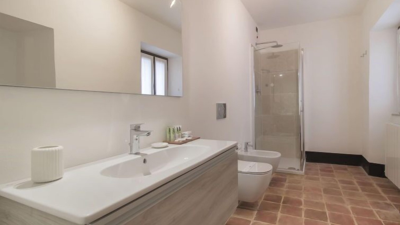 Photo of Bathroom in Tresana