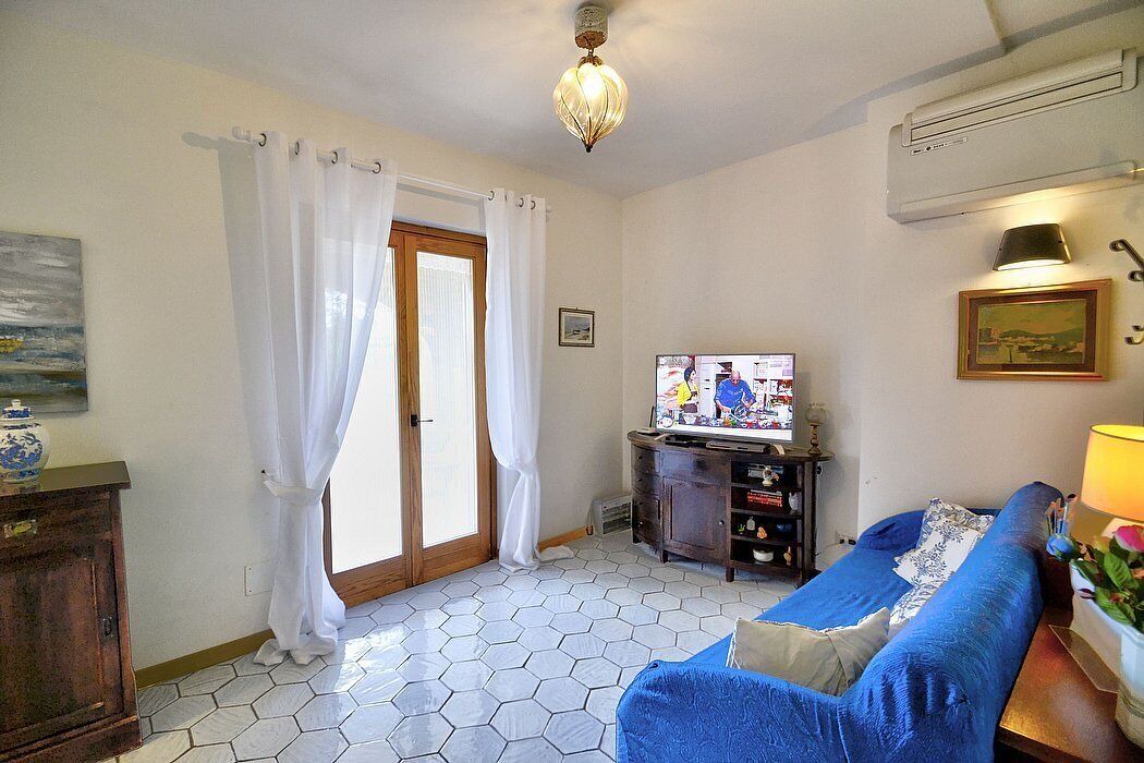 Photo of Livingroom in San Marco di Castellabate