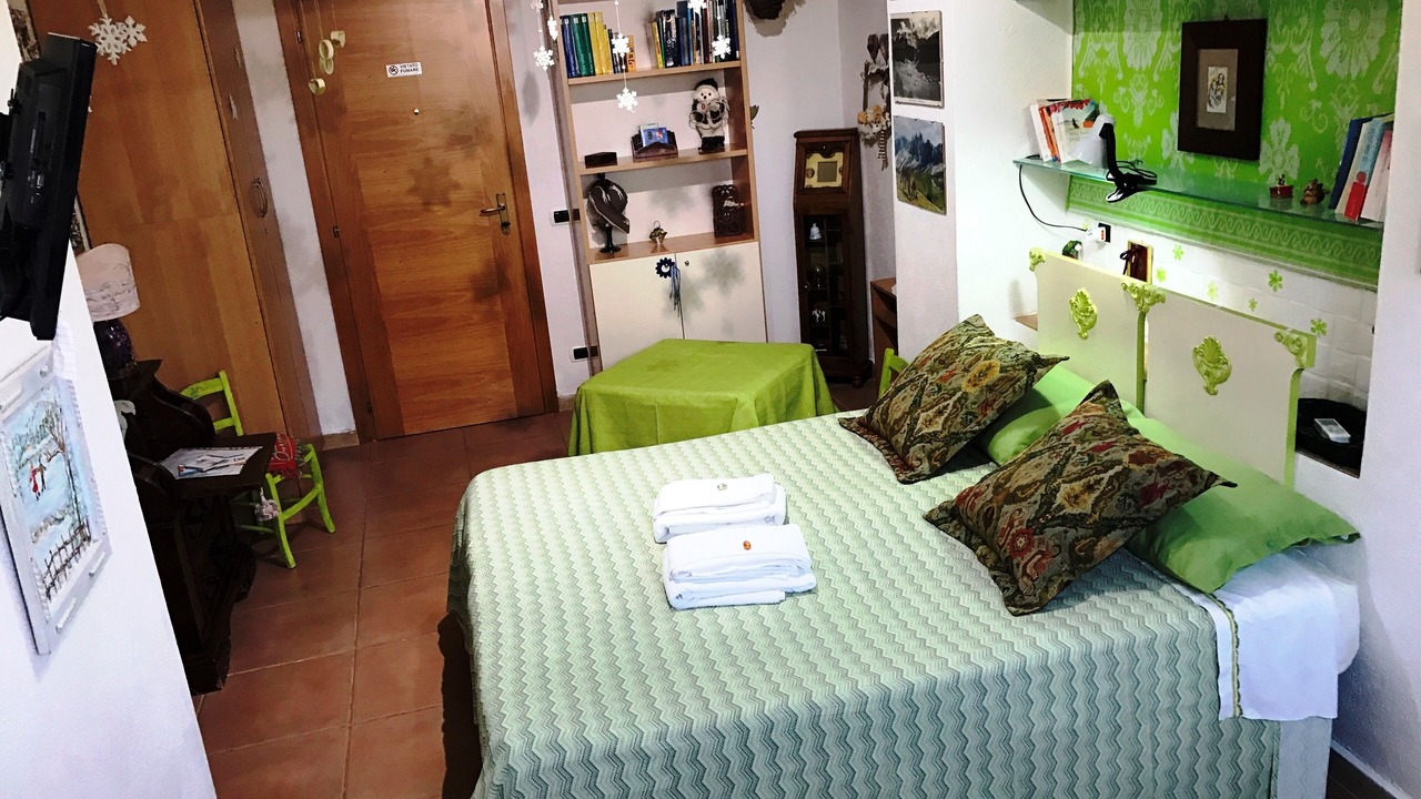Photo of Bedroom in Crotone