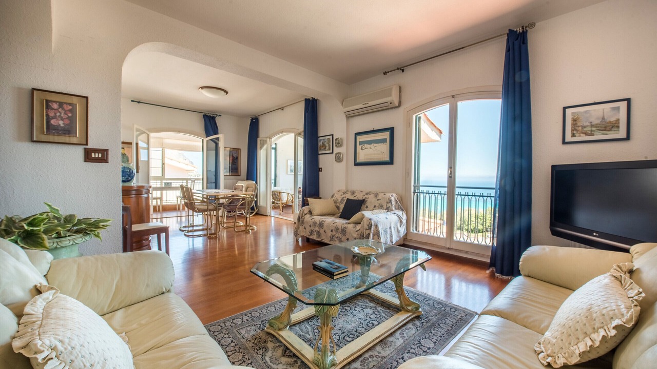 Photo of Livingroom in Addaura
