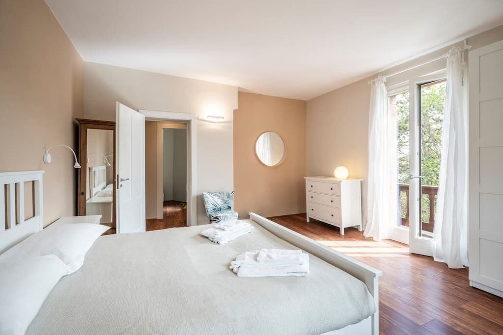 Photo of Bedroom in Gardone Riviera