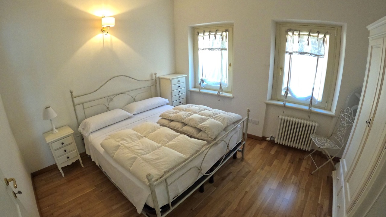 Photo of Bedroom in Malcesine