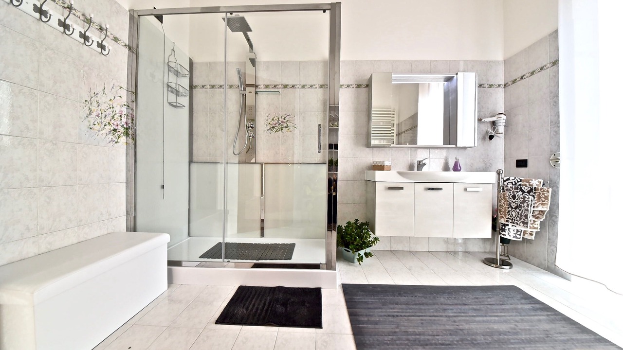 Photo of Bathroom in Cogliate