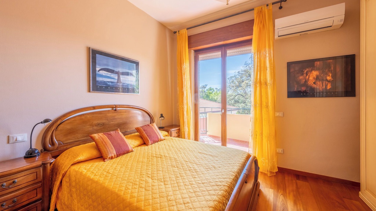 Photo of Bedroom in Marina di Carrara