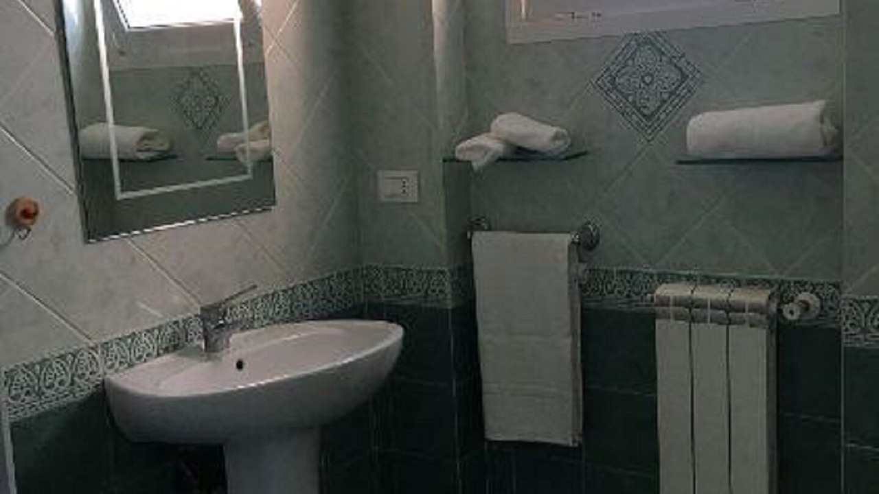 Photo of Bathroom in Mentana