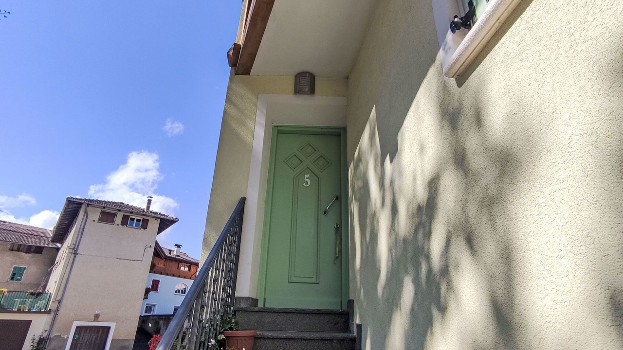 Photo of Outdoor in Livo