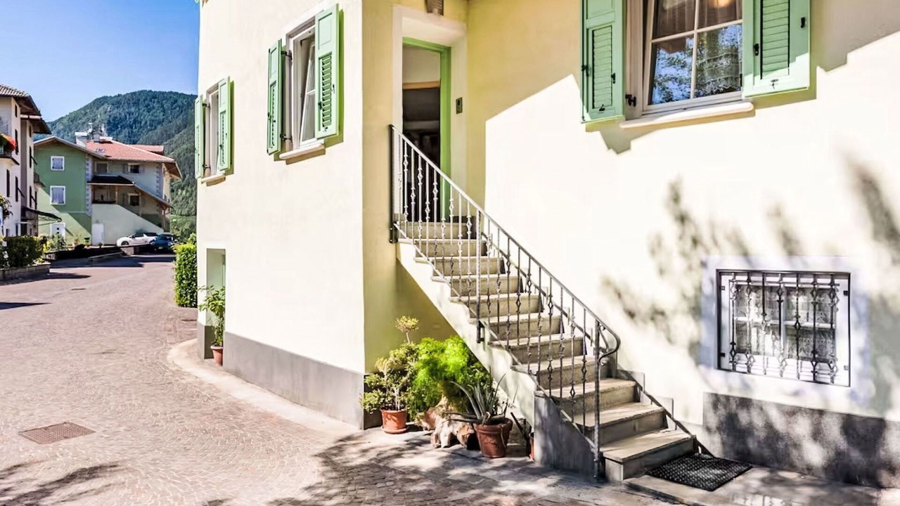 Photo of Outdoor in Livo